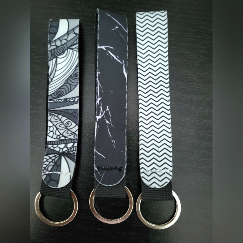 Wristlet keychains - Picture 2 of 10